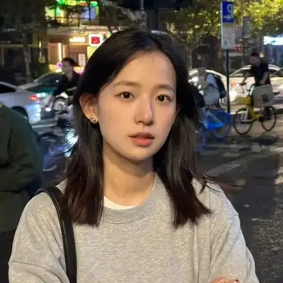曾巧诗